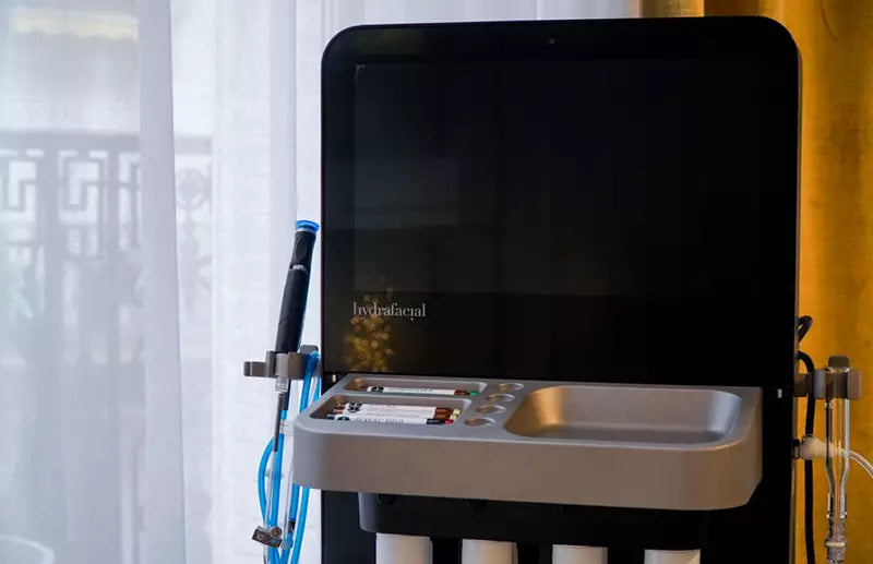 Hydrafacial Syndeo® Glow